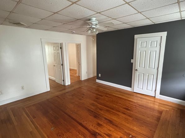 (undisclosed Address)