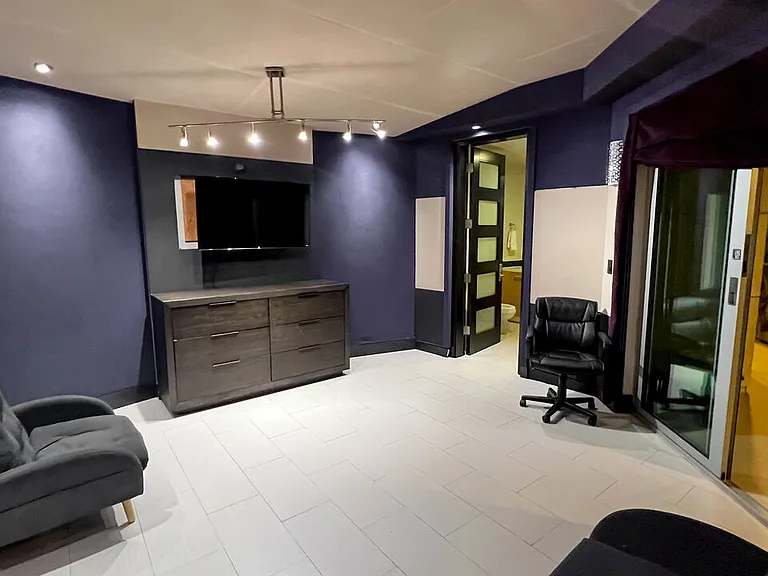 6425 Weidlake Dr — Photo 46