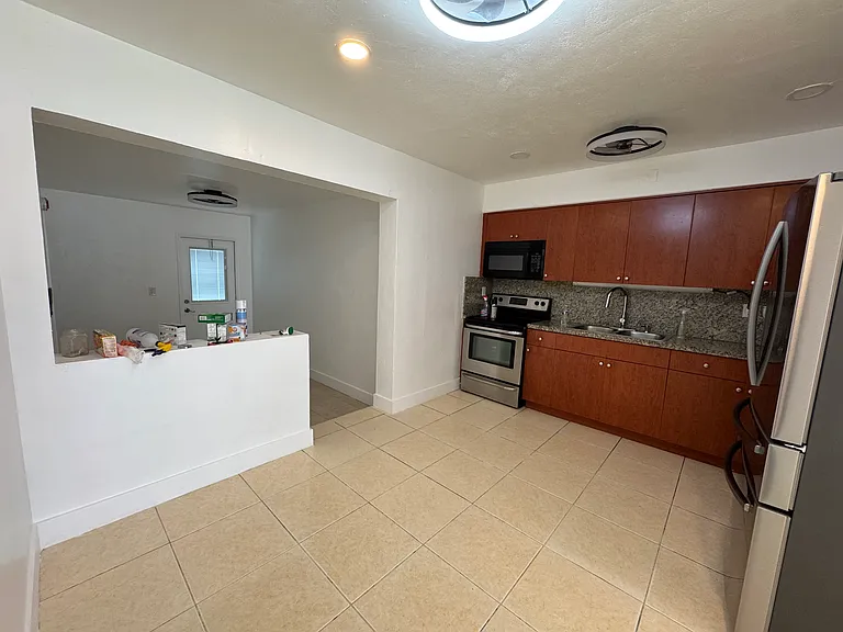 222 Grand Canal Dr #224 — Photo 7