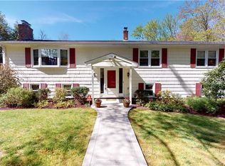 3 Dahlia Ln, Redding, CT 06896