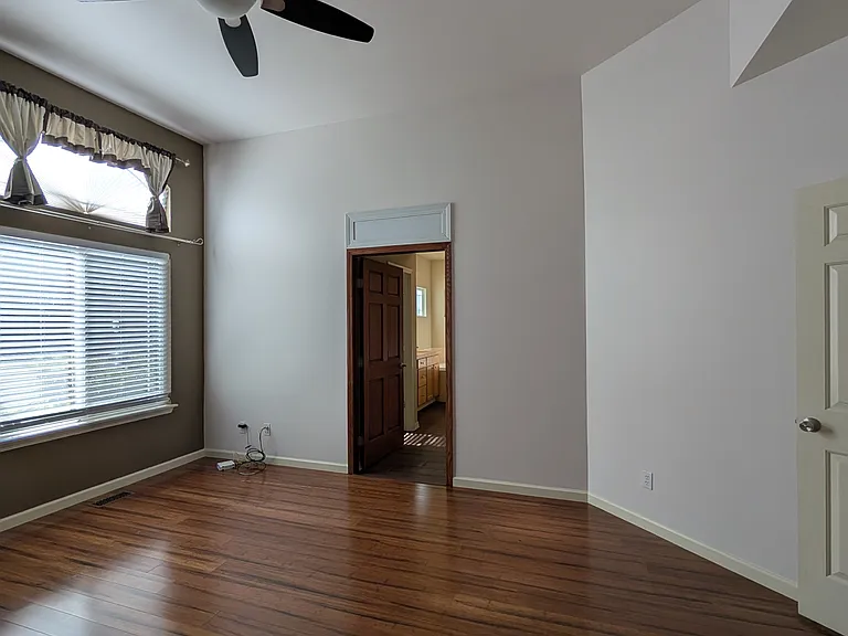 11554 179th Ct NE — Photo 14