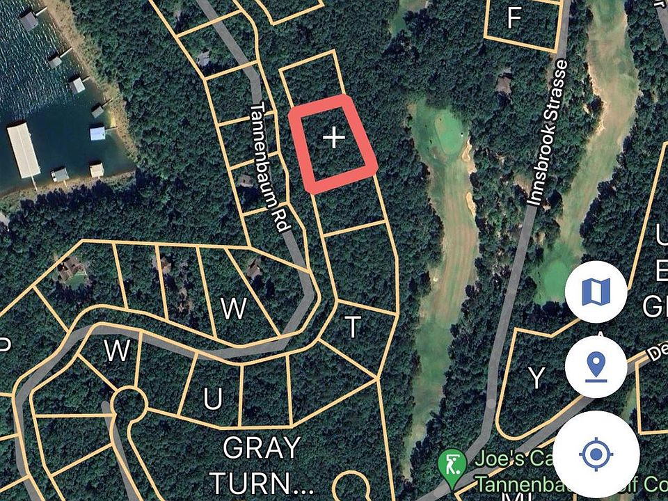 2nd image of 300 Tannenbaum Rd