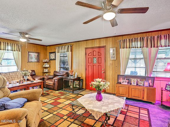 5th image of 1702 BALBOA Lane