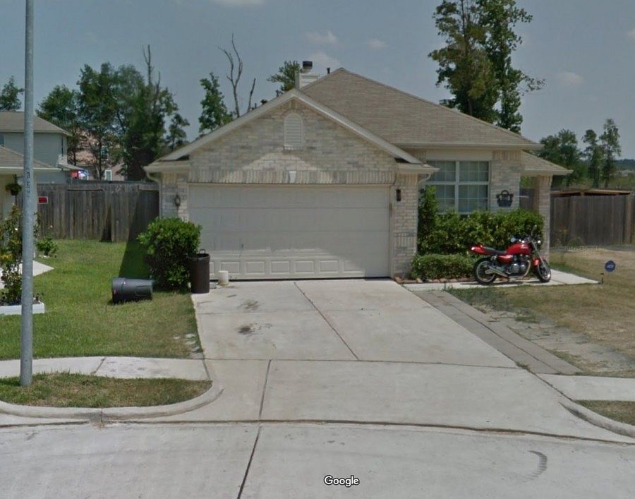 1st image of 21102 Grandin Wood Ct