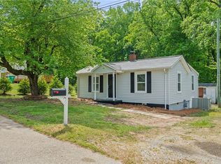 829 Pine Circle Dr, High Point, NC 27265