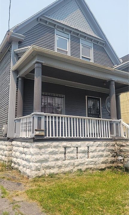 1st image of 130 Moselle St