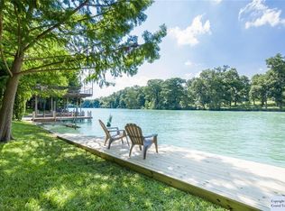 202 River Haven Rd, Mcqueeney, TX 78123