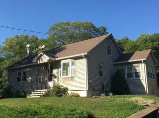 51 Harris St, Webster, MA 01570
