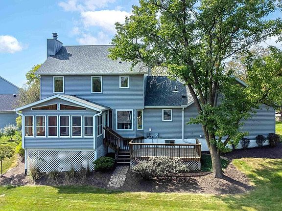 3rd image of 1785 Hartford Ct