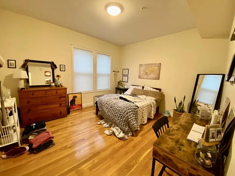 3235 Washington St #2 — Photo 12