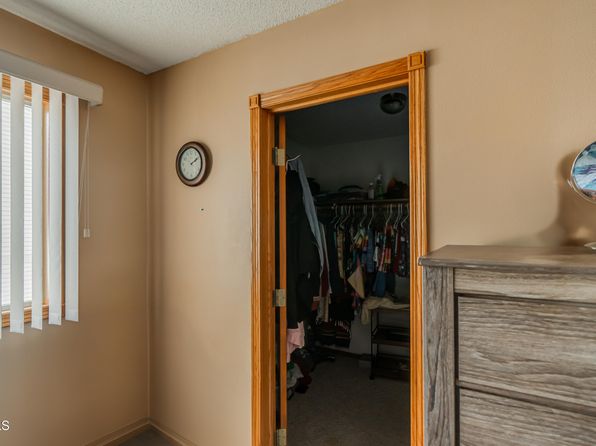 bismarck-north-dakota-78399991 picture