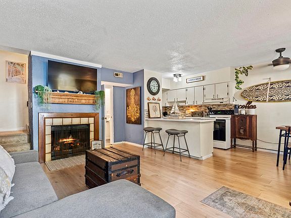 5th image of 304 21st Ave. S #6F