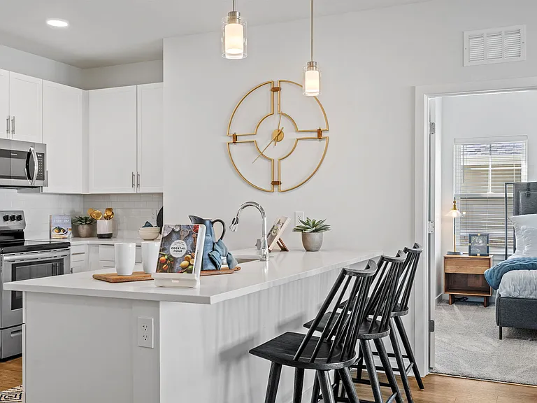Miles - 2 Bed / 2 Bath - 1,098 Sq.Ft.