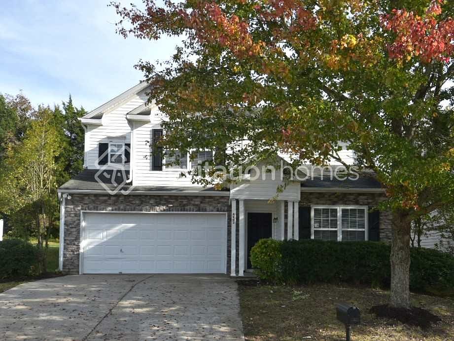 1st image of 4403 Staffordshire Ln