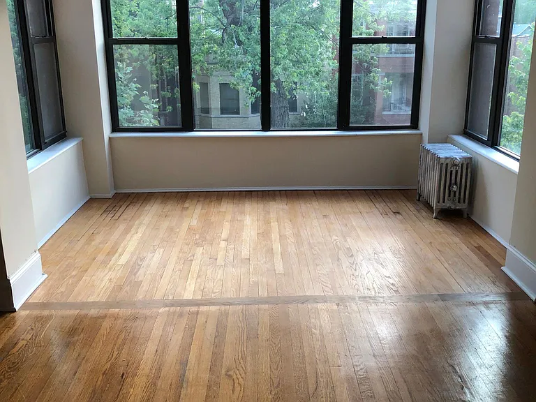 5635 N Wayne Ave #3 — Photo 1