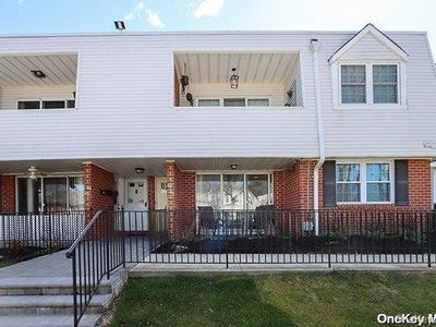 45 Santa Barbara Drive #45, Plainview, NY, 11803