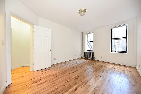 Sold by Buchbinder & Warren | media 18