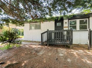 346-350 N 14th St, Rogers, AR 72756