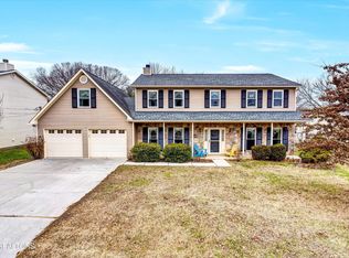 921 View Harbour Rd, Knoxville, TN 37934