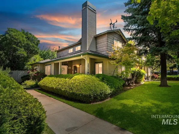 2716 W Cherry Ln, Boise, ID 83705