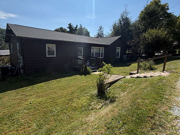 3rd image of 401 Ransom St