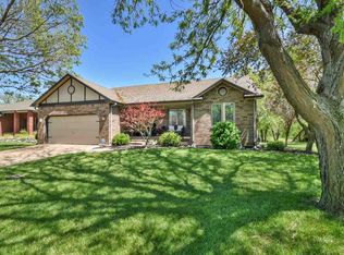 326 N Bay Country St, Wichita, KS 67235