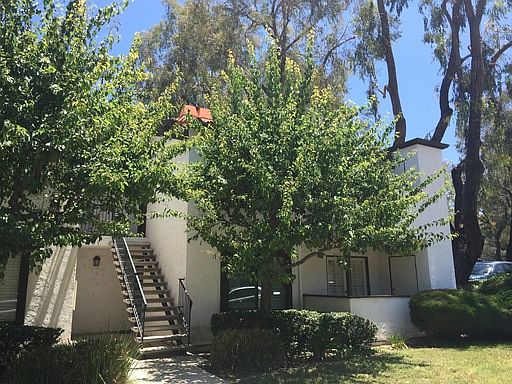 2nd image of 5005 Collwood Way Unit 5