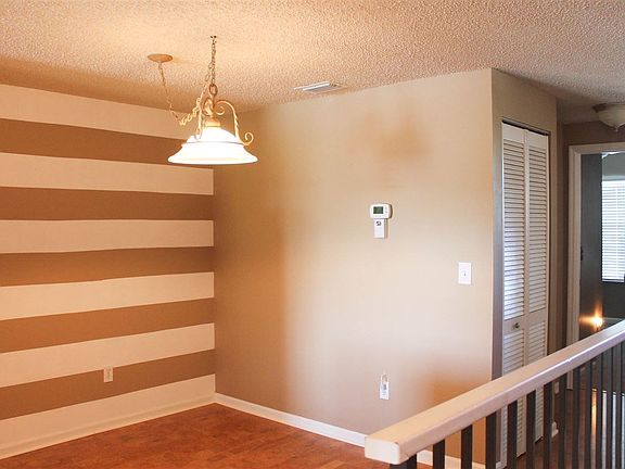 5th image of 3015 Aqua Vista Ln #19103