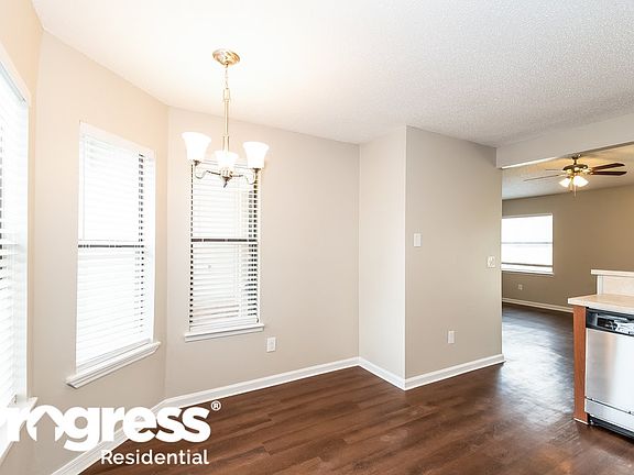 3rd image of 7574 Falcon Trace Dr W