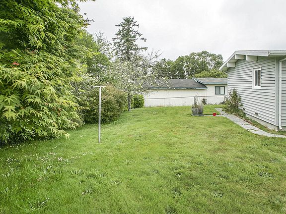 6182 Humboldt Hill Road, Eureka 07