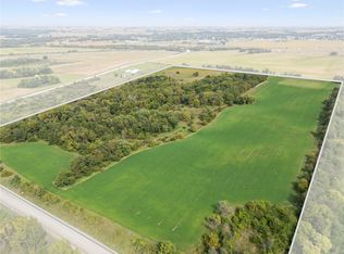 Indian Boundry Rd, Center Pt, IA 52213