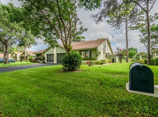 4305 Palm Forest Dr N, Delray Beach, FL 33445