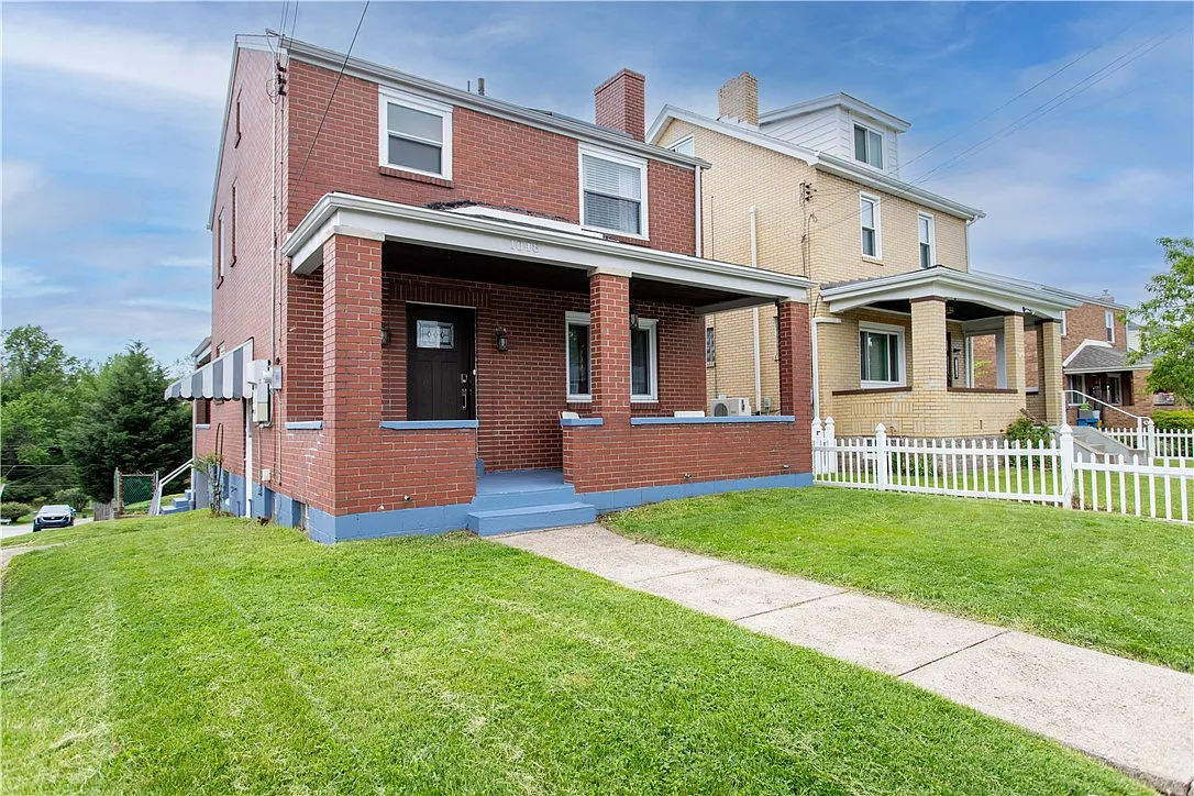 1048 Downlook St photo 1