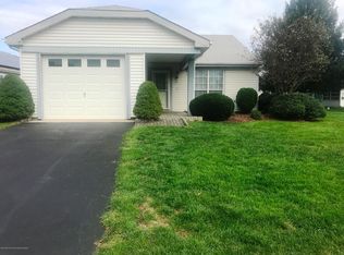 2 Harrow Pl, Manchester, NJ 08759