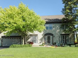 2101 Hamilton Dr, Dundee, IL 60118