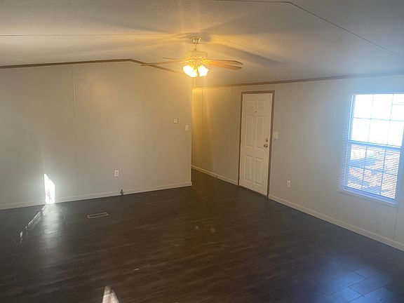 5th image of 12873 Lake Dr