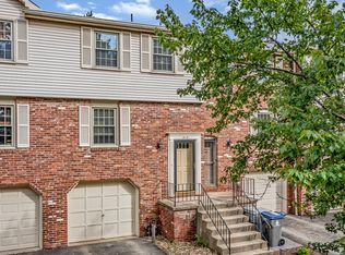 313 Scott Ln, Venetia, PA 15367