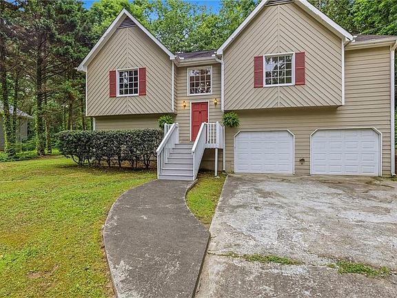 2nd image of 94 Hollis Cir