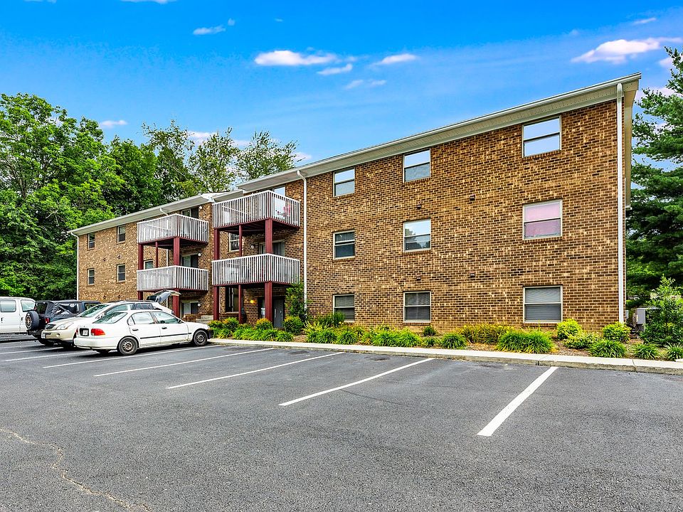 1st image of 1711 Whipple Dr APT 20