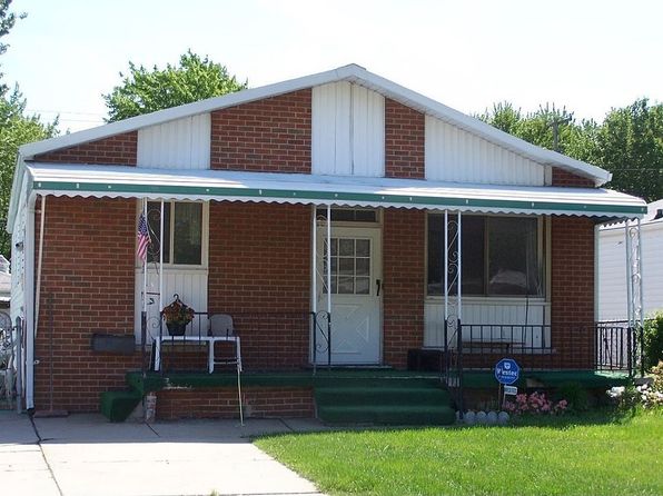 32000 Saint Margaret St