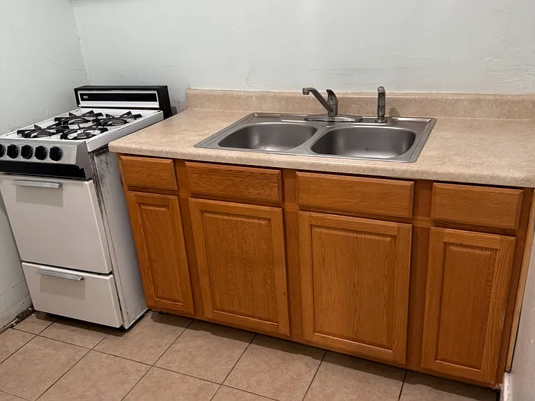 Clearview Dr — Photo 9