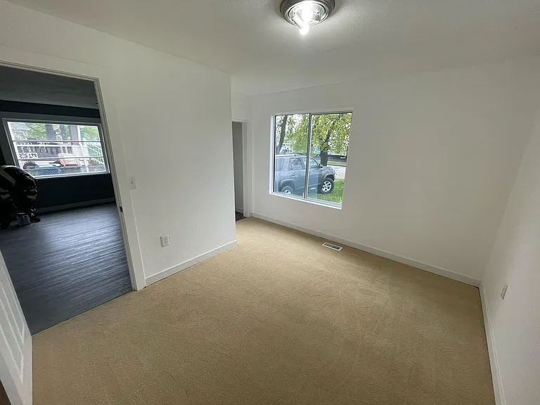 1224 W Sinto Ave — Photo 4