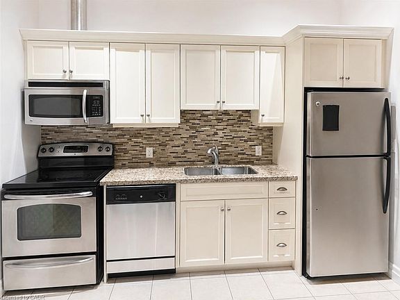 4th image of 25 Concession St #110