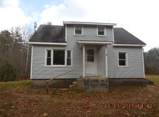 4 Talbot Dr, Lake Luzerne, NY 12846