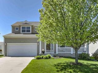 18909 Hansen St, Omaha, NE 68130