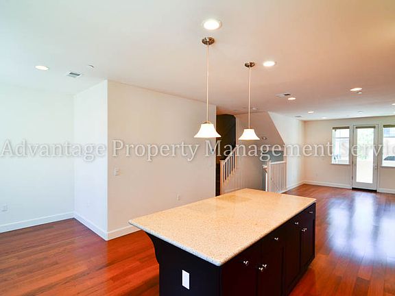 3rd image of 5367 Iron Horse Pkwy