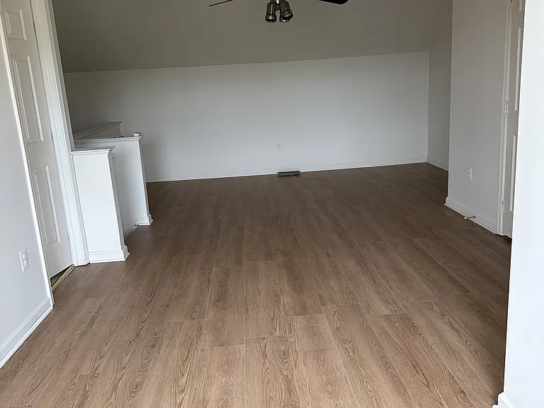 420 Redland Blvd #TOWNHOUSE — Photo 16