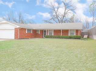 415 Bob White Dr, Purcell, OK 73080