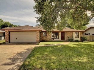 1717 Brokenshoe Dr, Round Rock, TX 78681