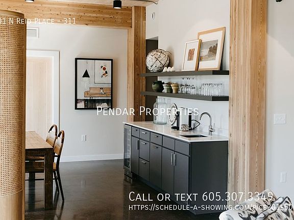 4th image of 310 N Reid St #311